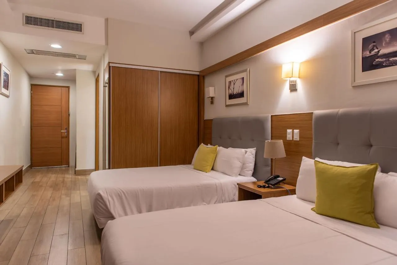 Weston Suites Hotel Santo Domingo 4*,  Dominikanska republiken